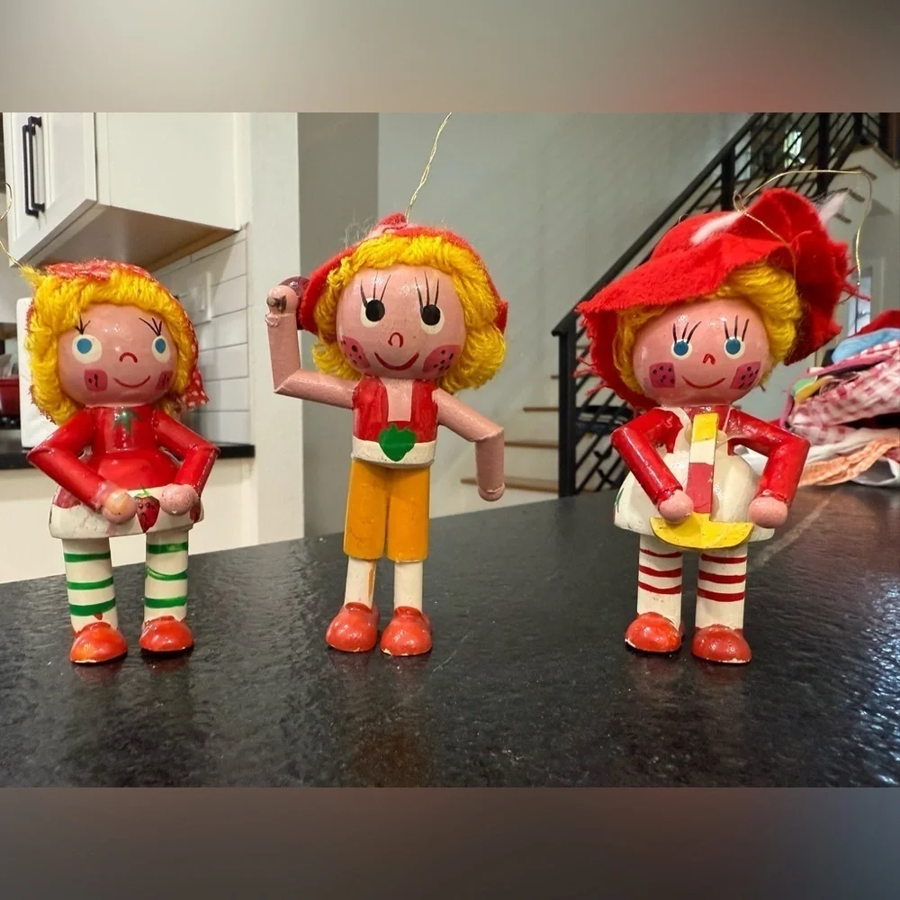 3 Vintage Wooden Doll Holiday Christmas Ornaments Made‎ in Taiwan